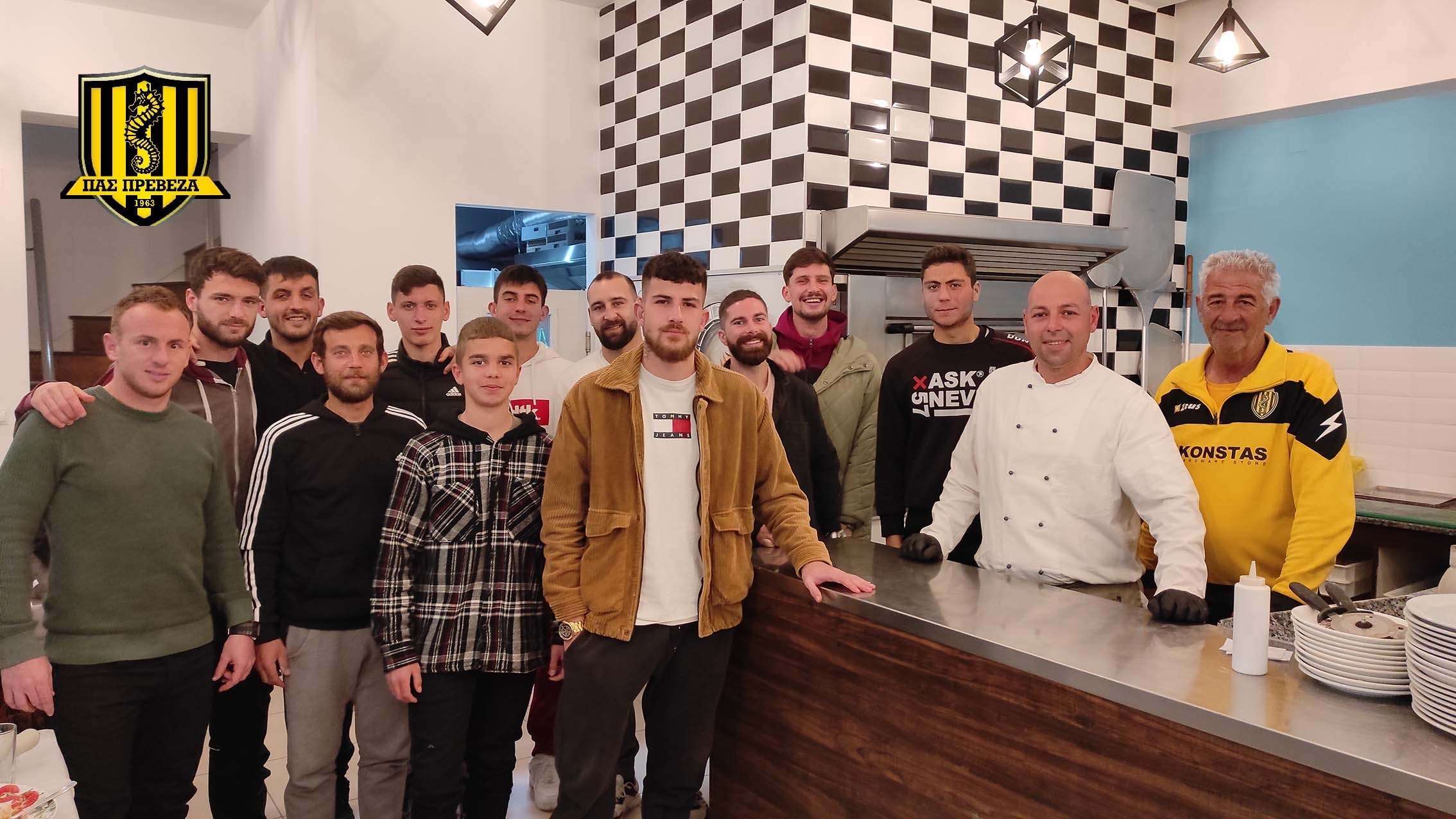 Ευχαριστούμε θερμά την Pizza Mondo